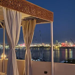 Senmut Luxory Luxor
