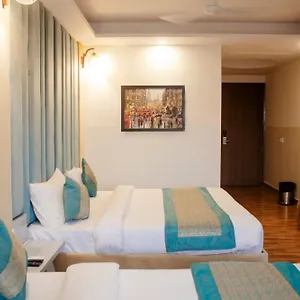 **** Hotel Airport Palace Near Delhi International Airport India