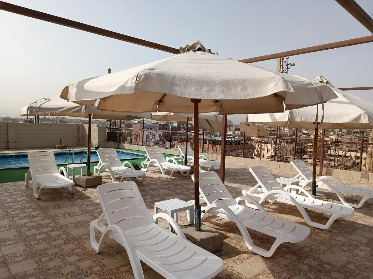 Susanna Hotel Luxor 3*,